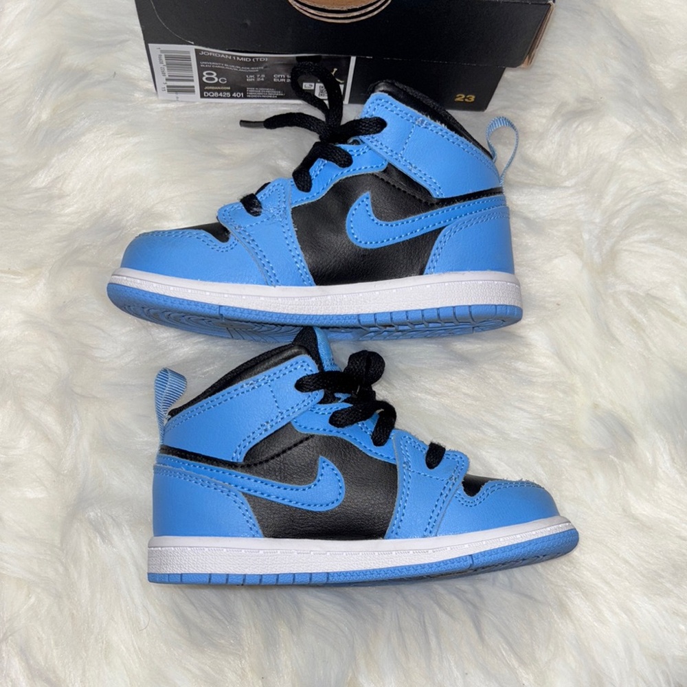 Jordan 1 Mid Baby Blue and Black Sneakers